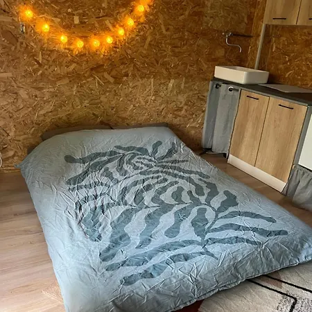 Au Bord D'un Etang Gospodarstwo wiejskie