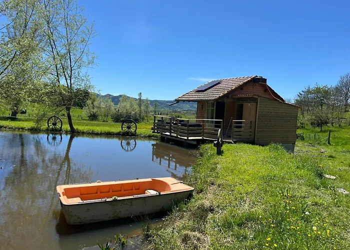 Au Bord D'un Etang Saint-Pierre-Eynac