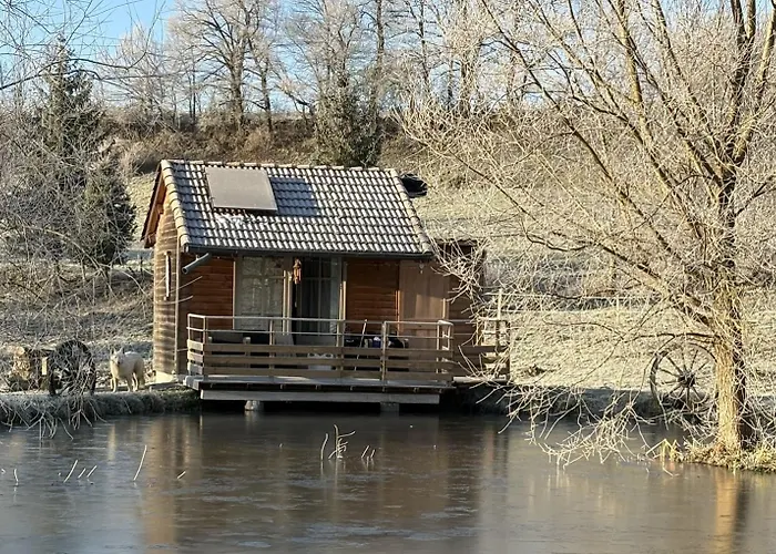 Gospodarstwo wiejskie Au Bord D'un Etang *