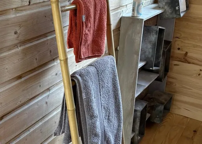 Gospodarstwo wiejskie Au Bord D'un Etang Saint-Pierre-Eynac